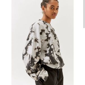 Urban Outfitters Renewal Remade Monochrome Tie Dye Sweatshirt